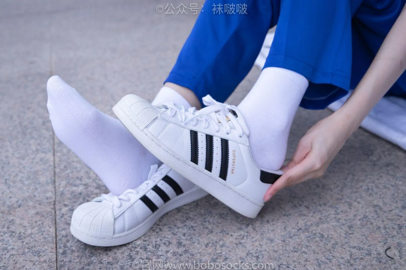 [BoBoSocks袜啵啵]NO.022 小甜豆-校服、贝壳头、白棉袜、肉丝 [140P]插图4